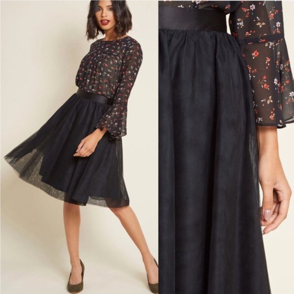 Anthropologie Dresses & Skirts - Comme Toi Tulle A-Line Knee Length Skirt